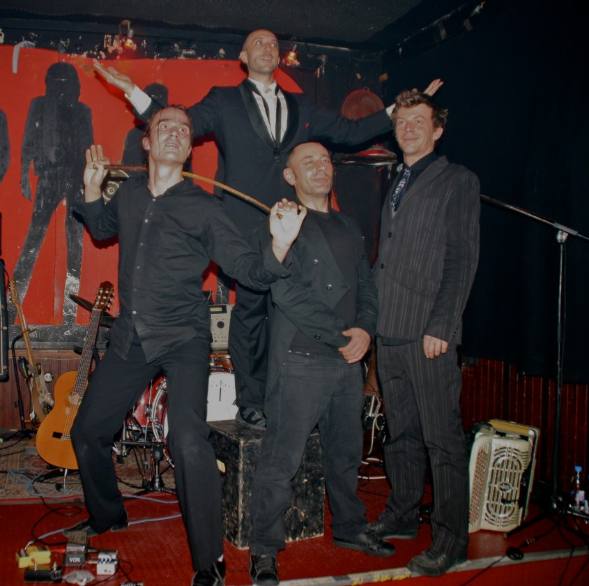 Les Grosses Papilles © Ze Sikret Skvirel (Zasph!)