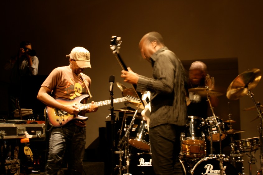 Free Form Funky Freqs © Ze Sikret Skvirel (ZASPH!)