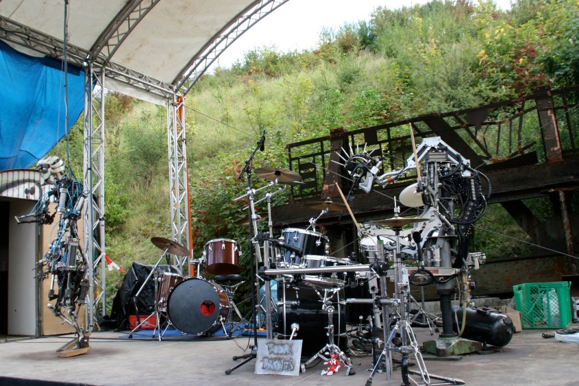 Robodonien 2008 © Ze Sikret Skvirel (ZASPH!)