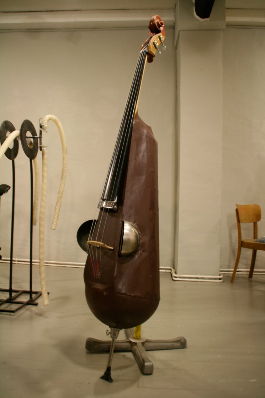 © Ze Sikret Skvirel