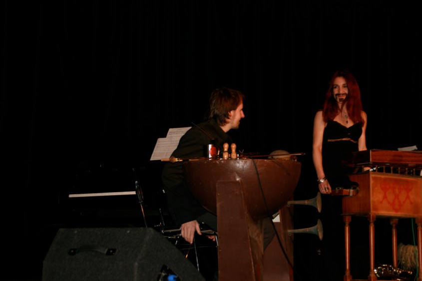 Novaya Insolvanya Symphony Orchestra 