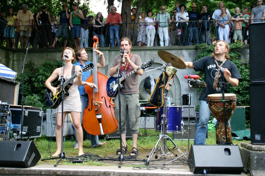 Lupe © Ze Sikret Skvirel (ZASPH!)