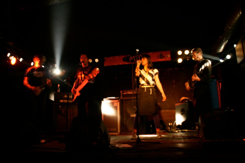 Glow Mob © Ze Sikret Skvirel (ZASPH!)